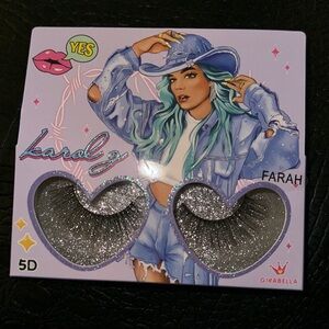 Karol‎ g Lashes Farah